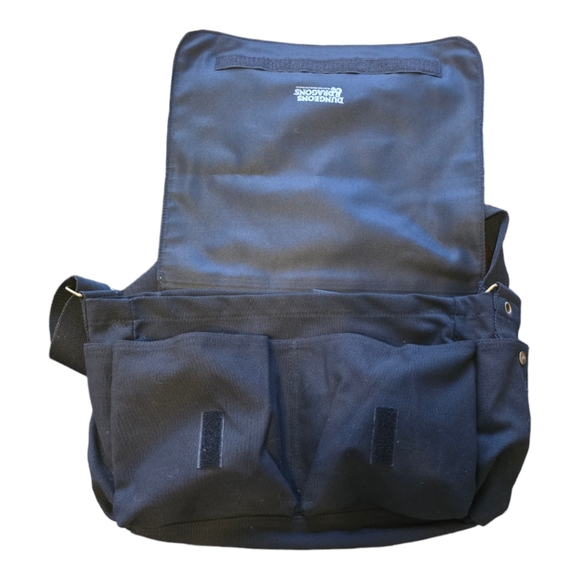 Dungeons & Dragons Messenger Bag...Pride 2021 - Picture 6 of 7